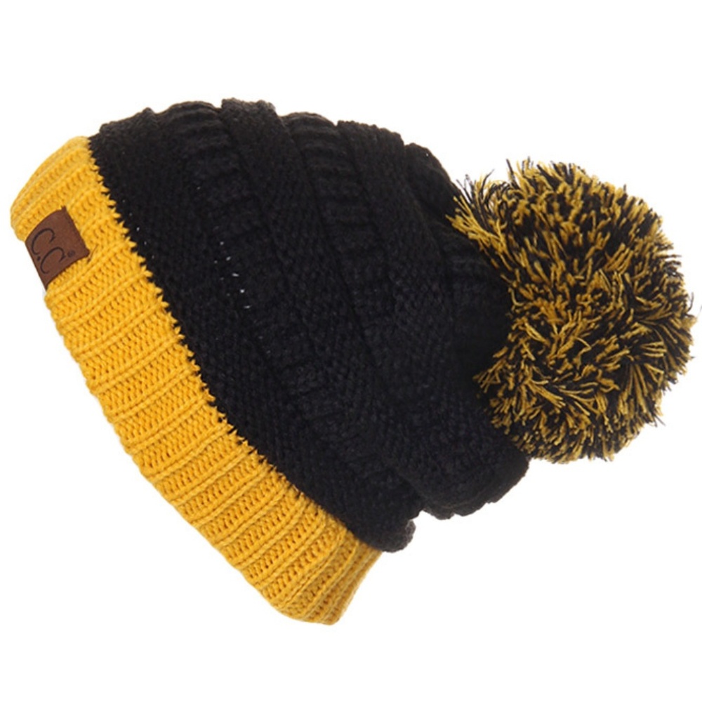 C.C College School Team Color Pom Pom Beanie
